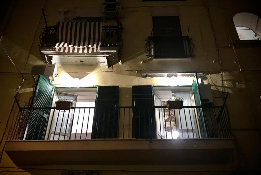 Titti E Nonna Nápoles Exterior foto