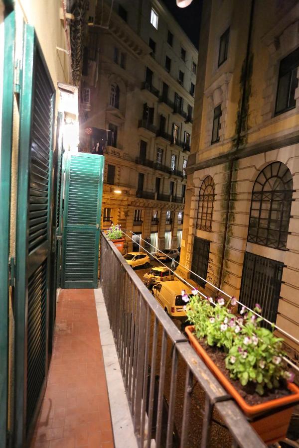 Titti E Nonna Nápoles Exterior foto